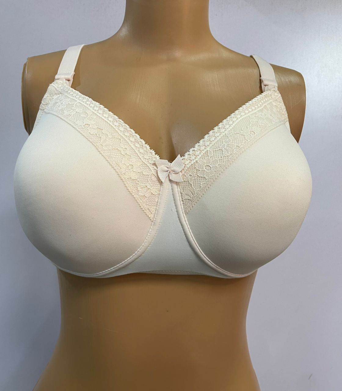 Marks and Spencer Nursing Bra Size 40b