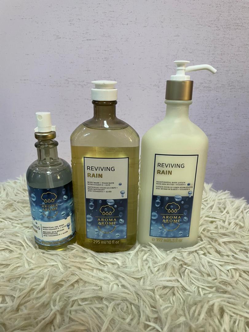Bath & Body Works Reviving Rain Aroma Body Wash Set of 3