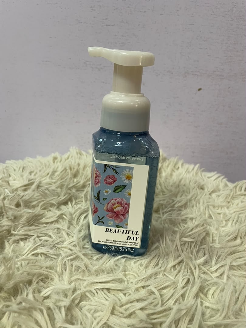 Bath & Body Works Beautiful Day Hand Soap