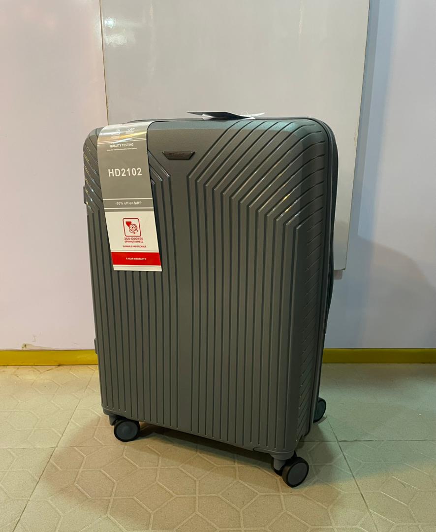 Travelus Luxury Luggage Cabin Size